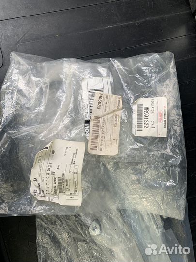 Стеклоподъемник Lancer IX MR991322