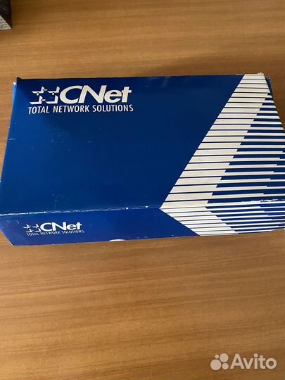 Продаётся новый сетевой концентратор (8 портов)