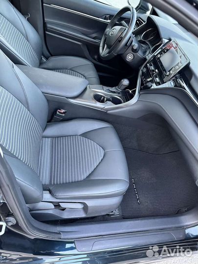Toyota Camry 2.5 AT, 2021, 13 000 км