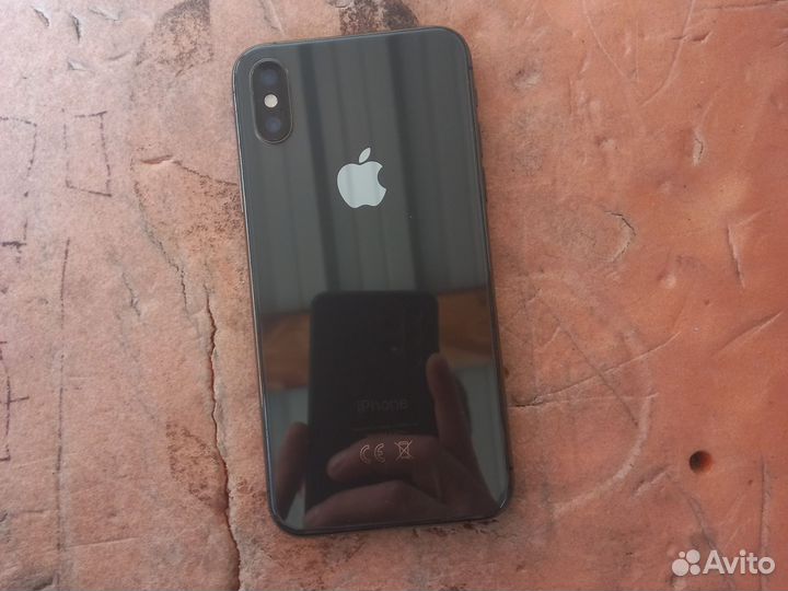 iPhone Xs, 64 ГБ