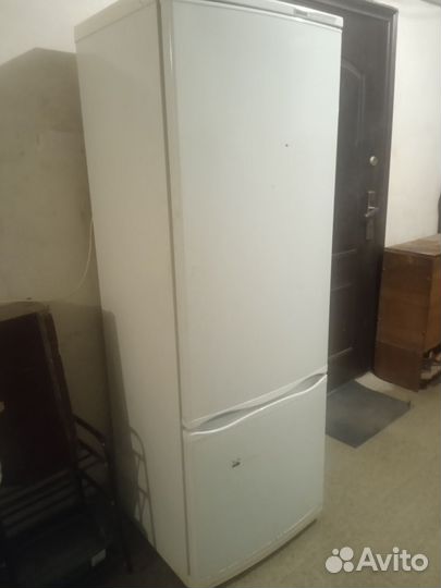 Холодильник атлант бу