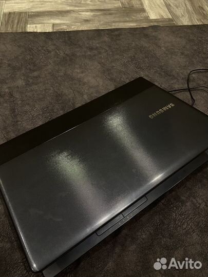Ноутбук Samsung