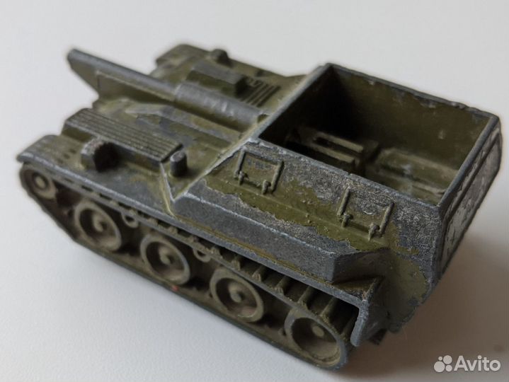 Модель Танк Самоходка Гусеничный транспортёр