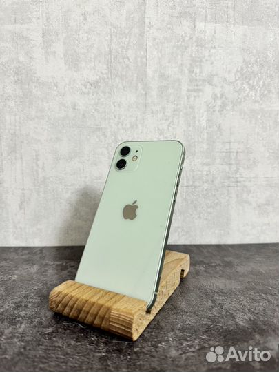 iPhone 12, 64 ГБ