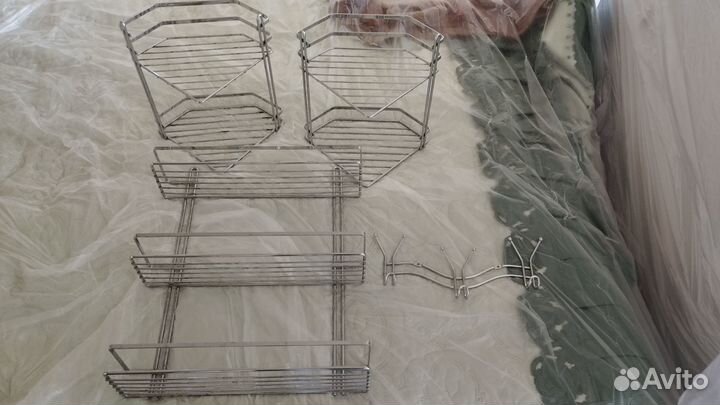 Полка для ванной