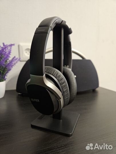 Наушники Edifier W830BT