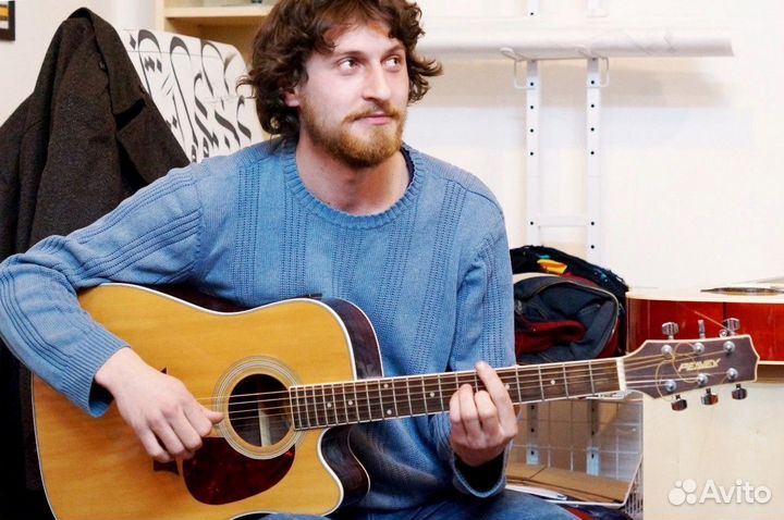 Вокалист - гитарист