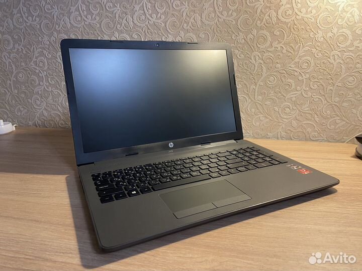 Ноутбук HP 255 g7 15.6