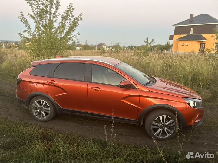 LADA Vesta Cross 1.8 МТ, 2017, 194 475 км