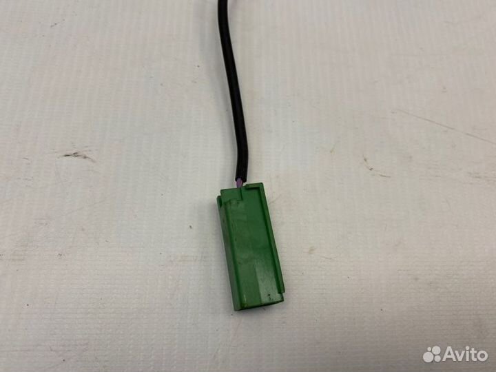 Ответная часть ремня безопасности передняя Volvo