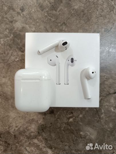 Apple AirPods 2 A2032,A2031,A1602 оригинал