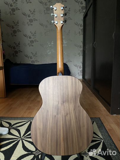 Новая гитара Taylor 114e