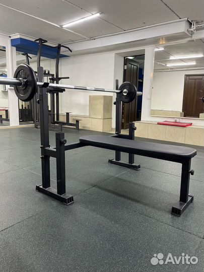 Продам скамью для жима штанги лежа