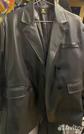 Кожаный пиджак