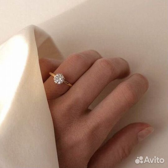 Помолвочное кольцо с бриллиантом 0.5 ct