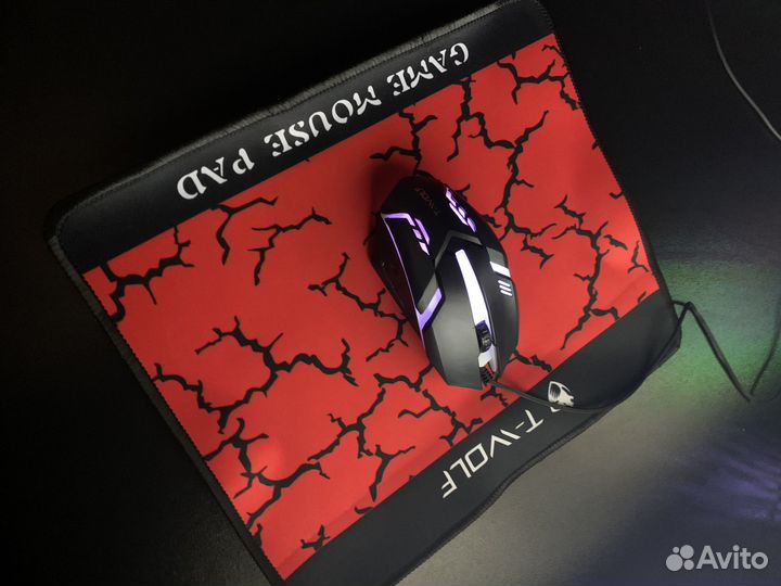 Игровой Набор 4в1 Клавиатура+мышь+коврик+наушники