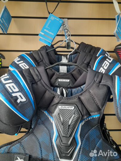 Наплечники хоккейные Bauer,CCM