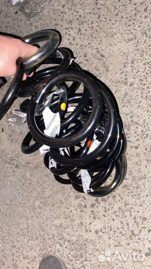 Передняя пружина на мерседес 447