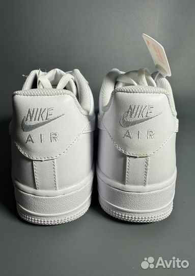 Кроссовки Nike AIR force 1 белые