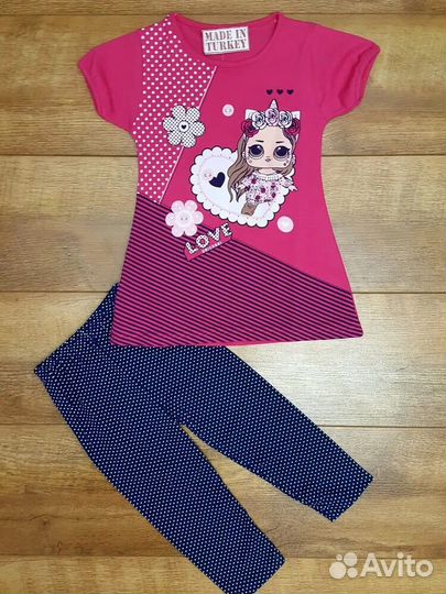 Костюм для девочки новый