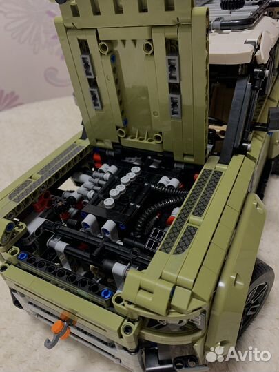 Lego land rover defender