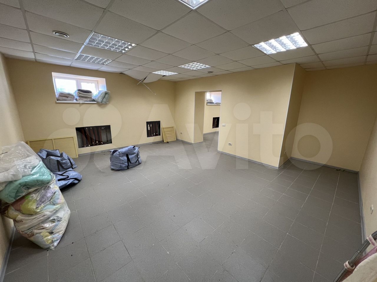 Нежилое помещение, 356 м²