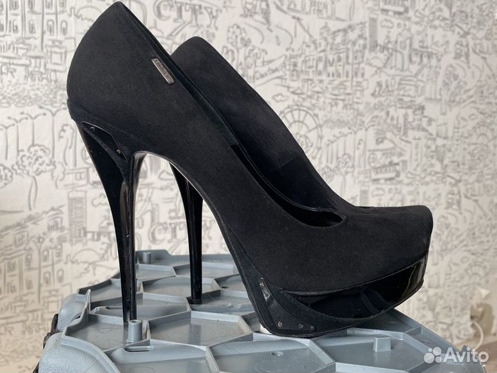 Туфли женские Loriblu 39