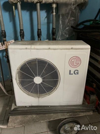 Наружный блок кондиционера LG