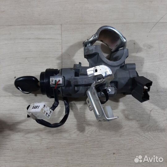 Замок зажигания Kia Rio 3 седан 2015