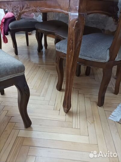 Стол И стулья