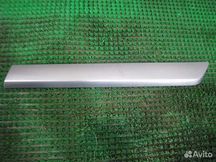 Молдинг крыла заднего левого Opel astra H 2009