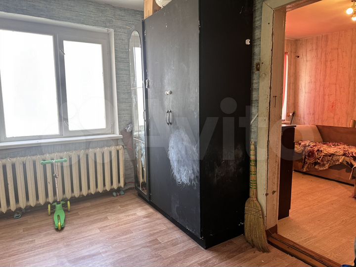 3-к. квартира, 55 м², 3/3 эт.