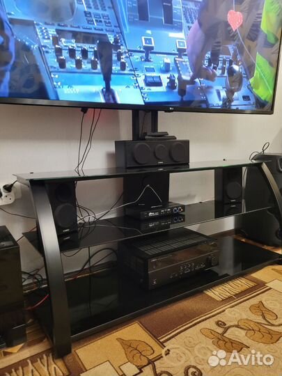 Подставка для тв с кронштейном