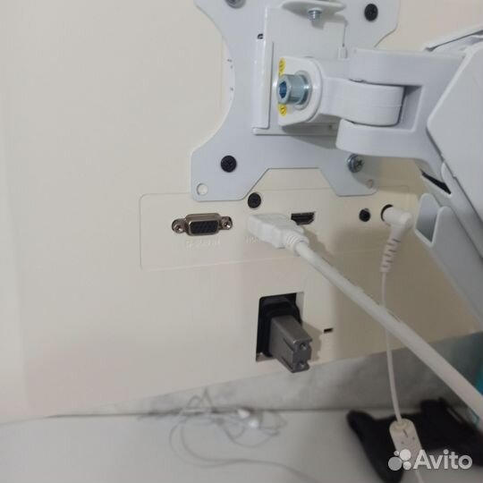 Монитор lg 24