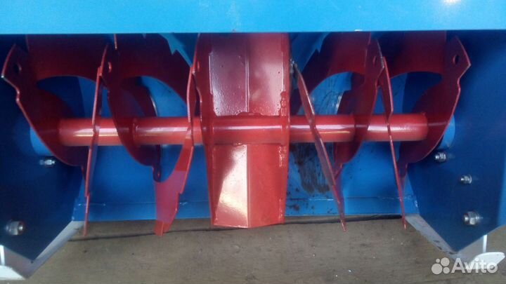 Снегоуборщик для мотоблока