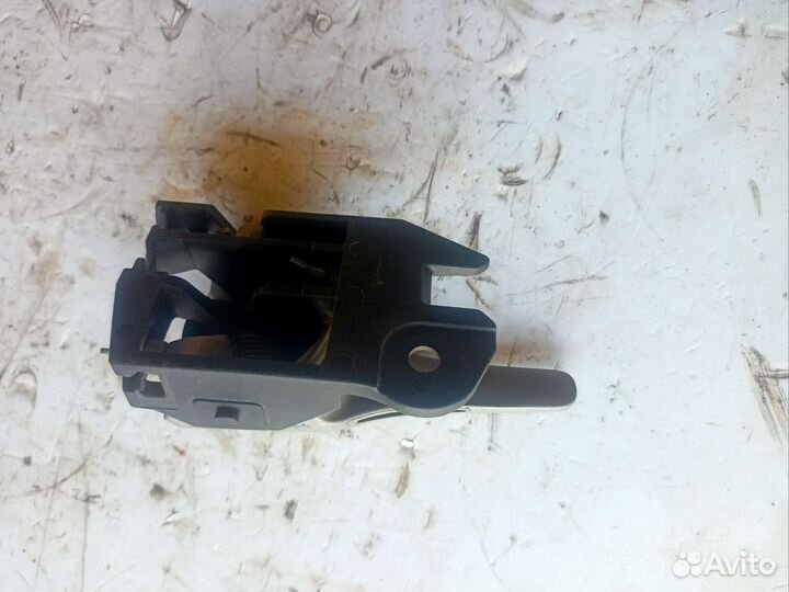 Ручка внутренняя передняя правая Toyota Corolla