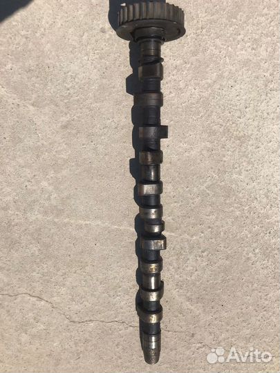 Распредвал 2.5тди aat,ael