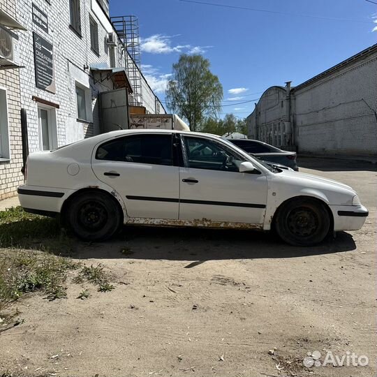 Skoda Octavia 1.8 МТ, 1998, 350 000 км