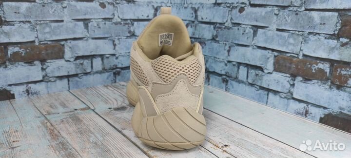 Кроссовки adidas новые