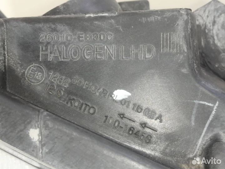 Б/У Б/У Фара правая 26010EB30C nissan