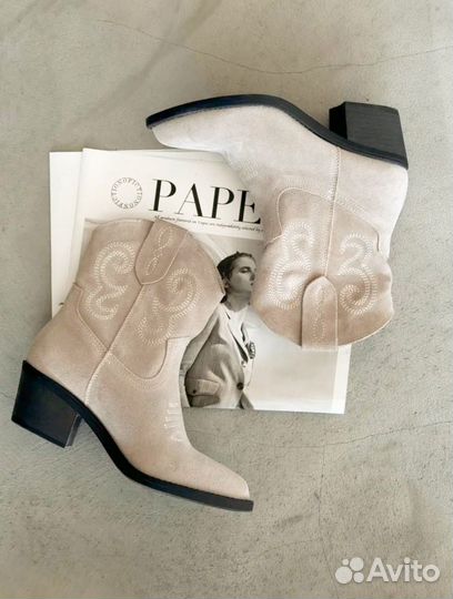 Казаки женские 38 размер новые нат замша