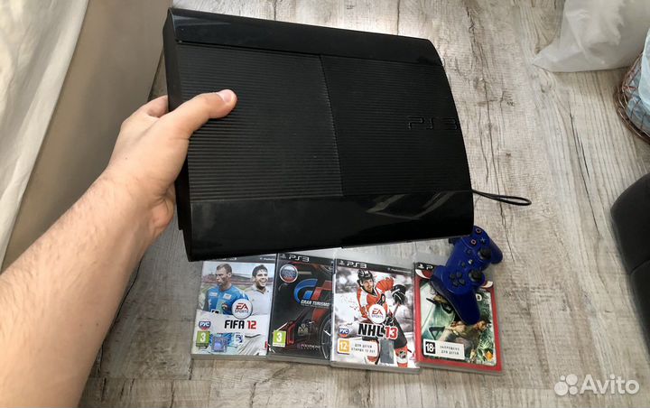 Sony PS3 super slim прошита с дисками