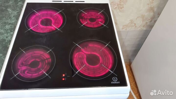 Плита электрическая стеклокерамика