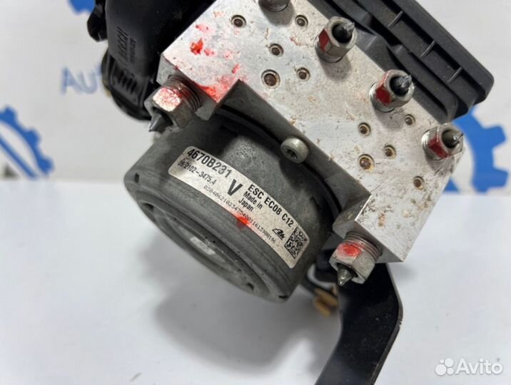 Блок, насос ABS абс Mitsubishi Outlander 3 4670B23