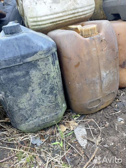 Канистра пластиковая