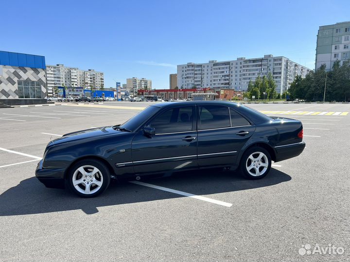 Mercedes-Benz E-класс 2.0 МТ, 1998, 280 000 км