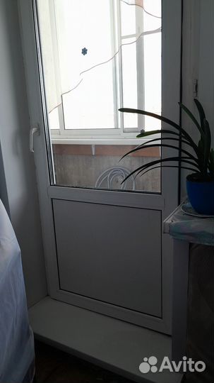 Продам окно и болконную дверь