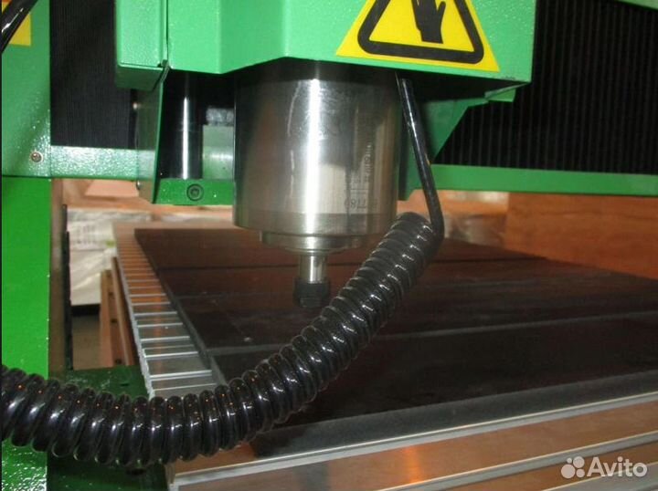 Фрезерный станок с чпу