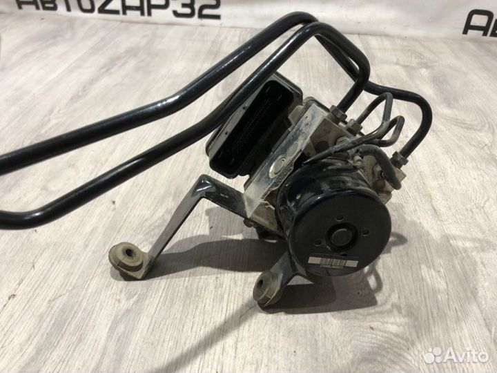 Блок abs Ford Focus 3 pnda 2011