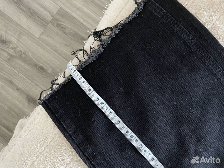 Джинсы трубы женские